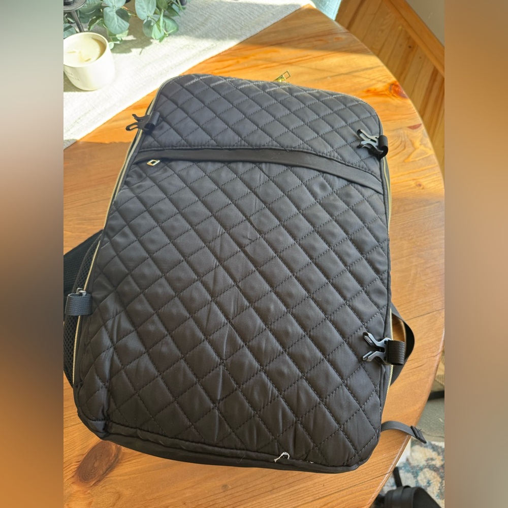 NWT- Travel Carry On Backpack in Black - Picture 11 of 12